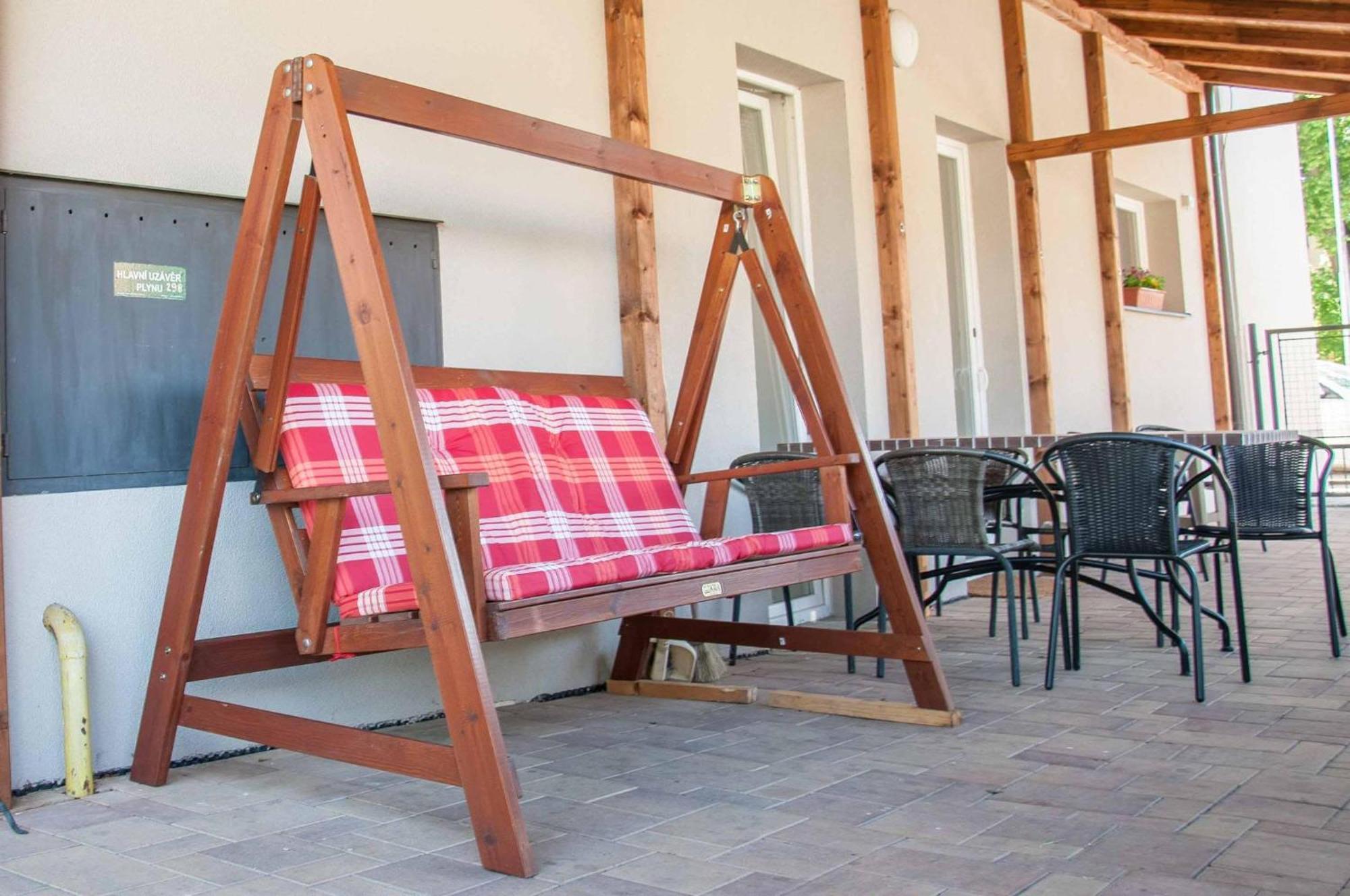 Apartament Apartman Železnice Zewnętrze zdjęcie