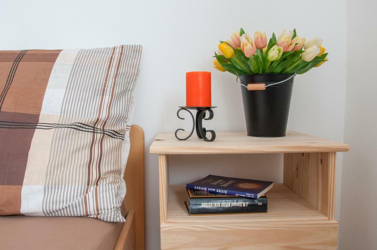 Apartament Apartman Železnice Zewnętrze zdjęcie